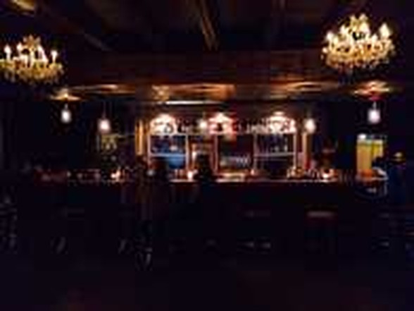Bar and restaurant plumbing fixtures